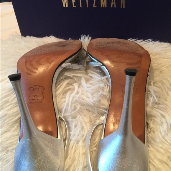 STUART WEITZMAN Silver Sandals - Picture 6 of 6